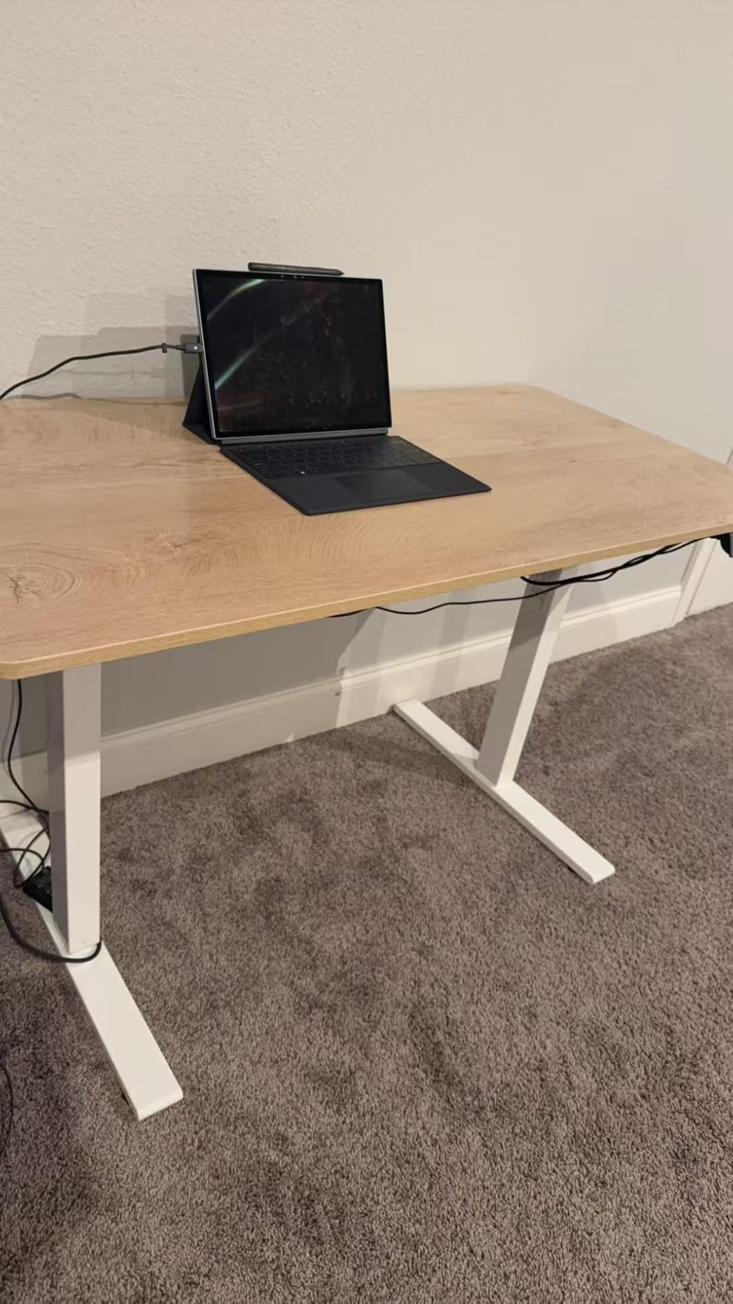 BANTI 48 x 24 Inches Standing Desk, Ergonomic, Electric Height Adjustable, Sit and Stand Up, Computer Office Desk with Splice Board, White Frame/Maple Top customer photo 2