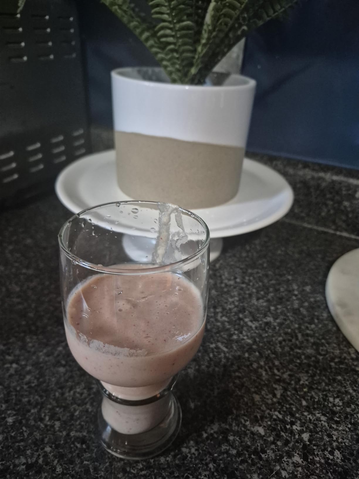 Ninja BlendPro Kitchen System | 72 oz Full-Size Blender, 5-Cup Food Processor & 18 oz To-Go Cup | Total Crushing Tech, Presets for Smoothies, Ice Crush, Purees & Extracts | 1200 Watt | Beige | BO402 customer photo 2
