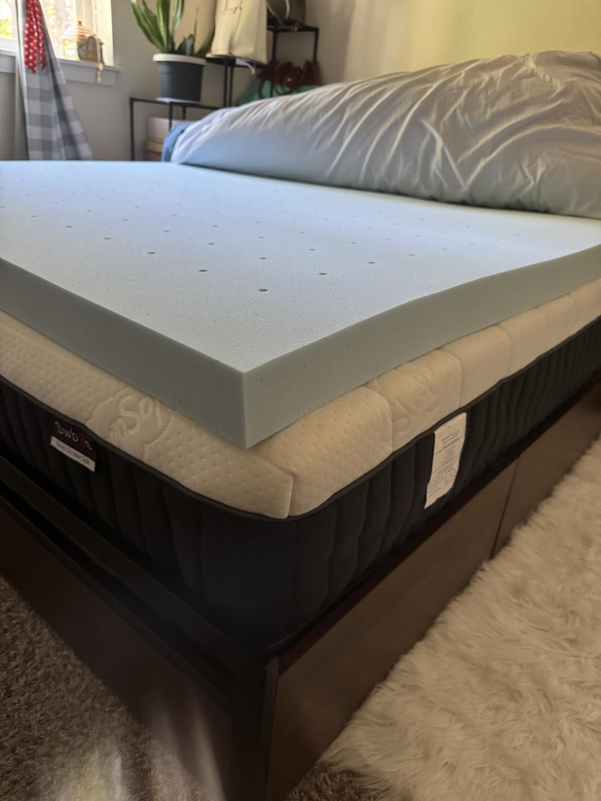EGOHOME 2 Inch Twin Memory Foam Mattress Topper, Cooling Gel Infused & Pressure Relieving Pad in a Box, Dorm Room Essentials, CertiPUR Certified, Blue customer photo 1
