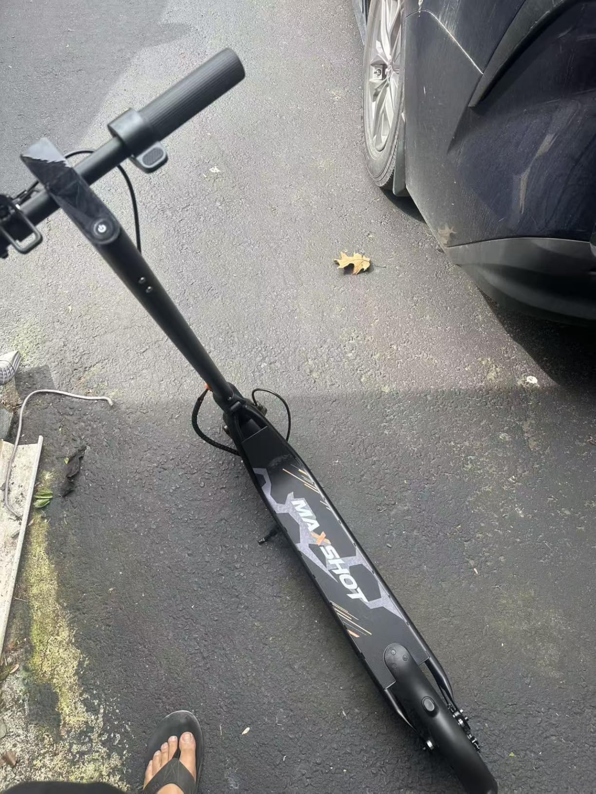 Maxshot Electric Scooter, 350W/500W Powerful Motor, 19-22 MPH Max Speed, 15-28 Miles Range, Foldable escooter with Dual Braking Systems, Smart APP customer photo 1