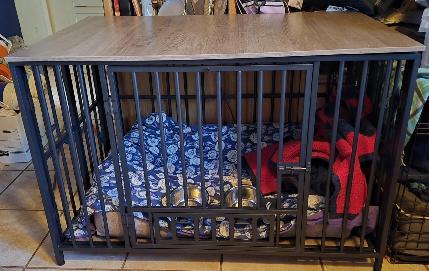Easycom Dog Crate Furniture Foldable, No Assembly Decorative Dog Kennel Indoor, Dog Crates for Large Dogs(35-60 lb), Wooden Dog Cage with Adjustable Bowls and Name Tag, End Table customer photo 1