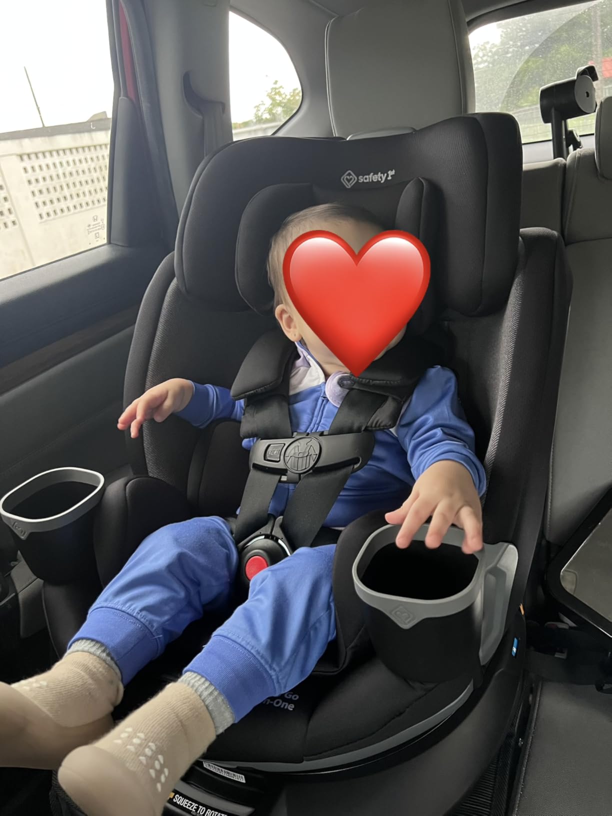 Safety 1st Turn and Go 360 Degree Rotating All-in-One Convertible Car Seat, Plum Perfect customer photo 1