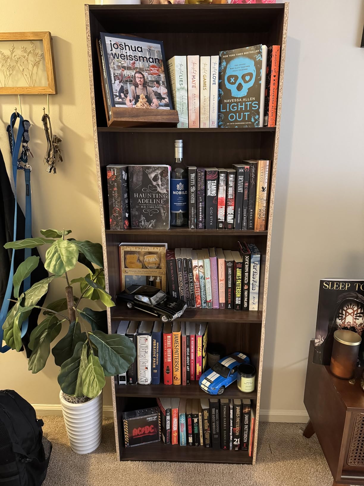 Giantex 6-Tier Bookcase, 70