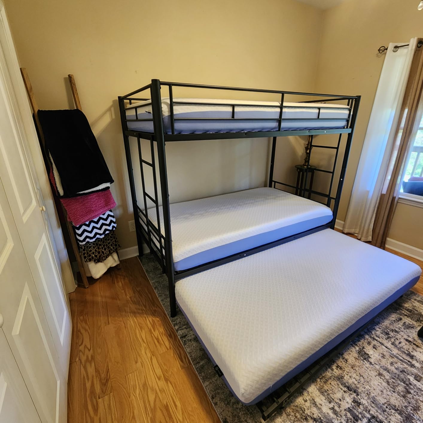 VECELO Bunk Bed Twin Over Twin with Trundle, Metal Bunkbeds with Ladder and Full-Length Guardrail, No Box Spring Needed, Space Saving, Noise Free, Black customer photo 1