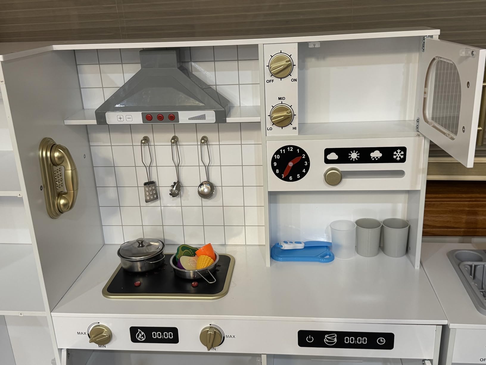 Interactive Wooden Play Kitchen for Kids, Extra-Large Indoor Toy Kitchen Set with Storage, Running Water Sink, Light & Sound Range Hood, Ice Maker & Washing Machine, Nordic White customer photo 1