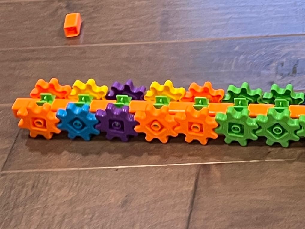 Learning Resources Gears 100-Piece Deluxe Building Set - STEM Activities, Fine Motor Skills, Science and Construction, Boys and Girls Gifts customer photo 1