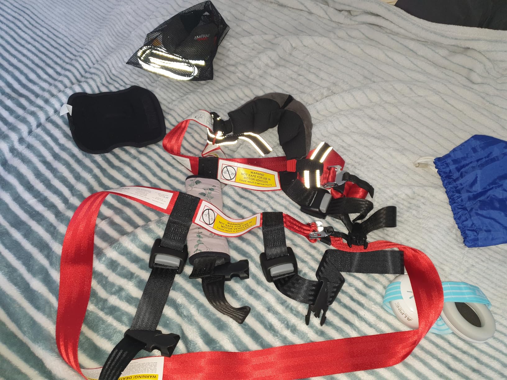 Child Airplane Travel Harness - Cares Safety Restraint System - The Only FAA Approved Child Flying Safety Device customer photo 1