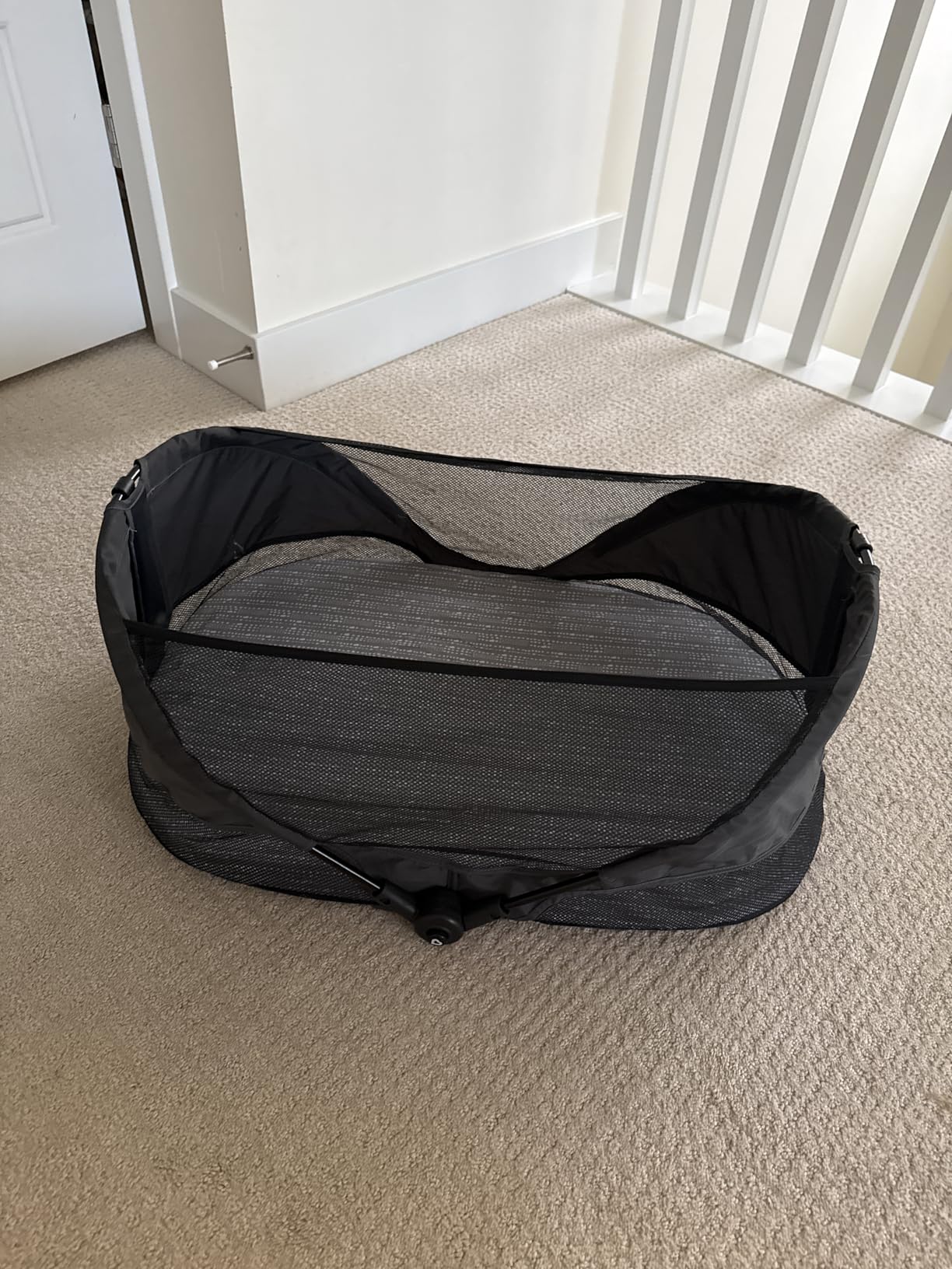 Munchkin Brica Baby Travel Pod, Infant and Baby Travel Essential for Flying and Car Travelling, Easy Setup, Portable, Grey customer photo 2