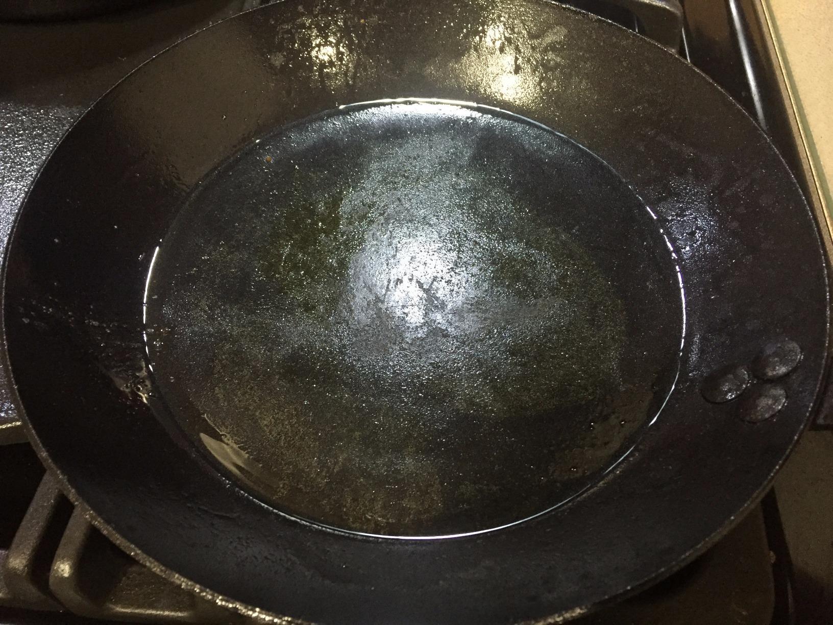 Lodge 12 Inch Carbon Steel Skillet - Made in USA customer photo 2