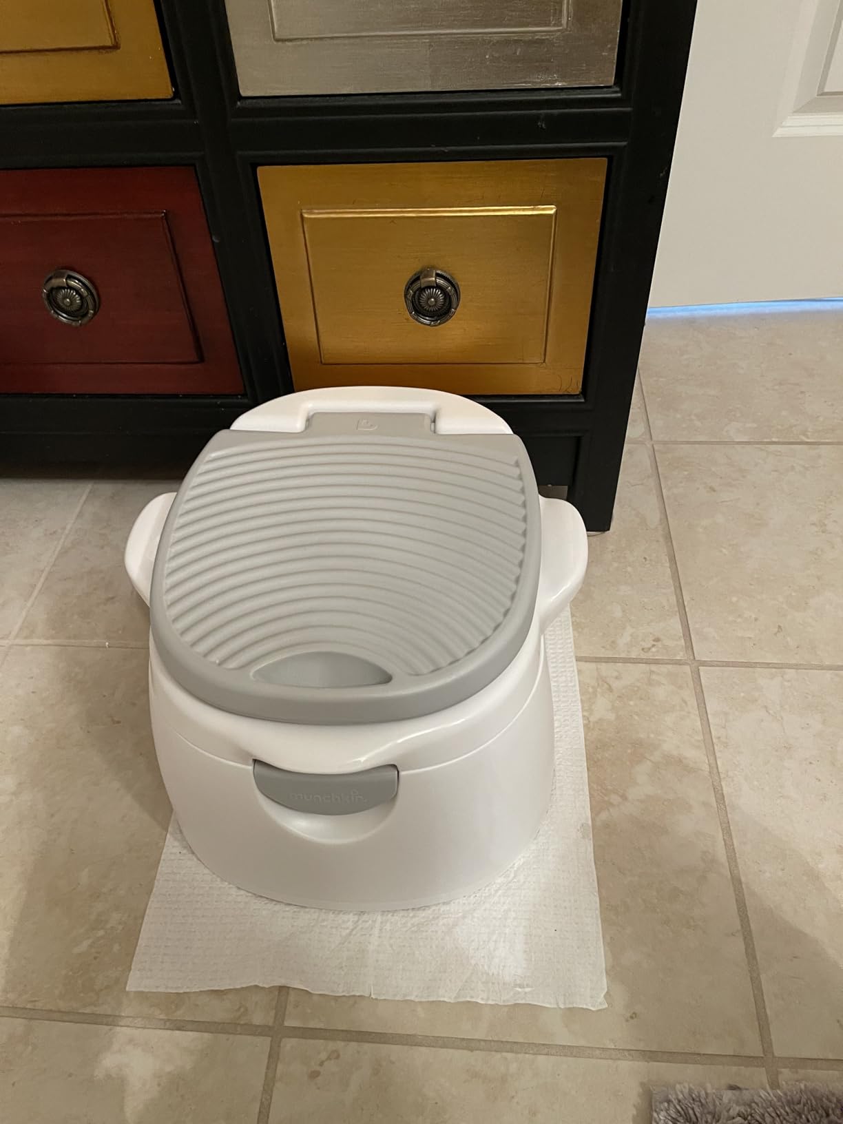 Munchkin Arm & Hammer Multi-Stage 3-in-1 Potty Seat, (Potty Chair, Trainer Ring and Step Stool), Grey customer photo 2