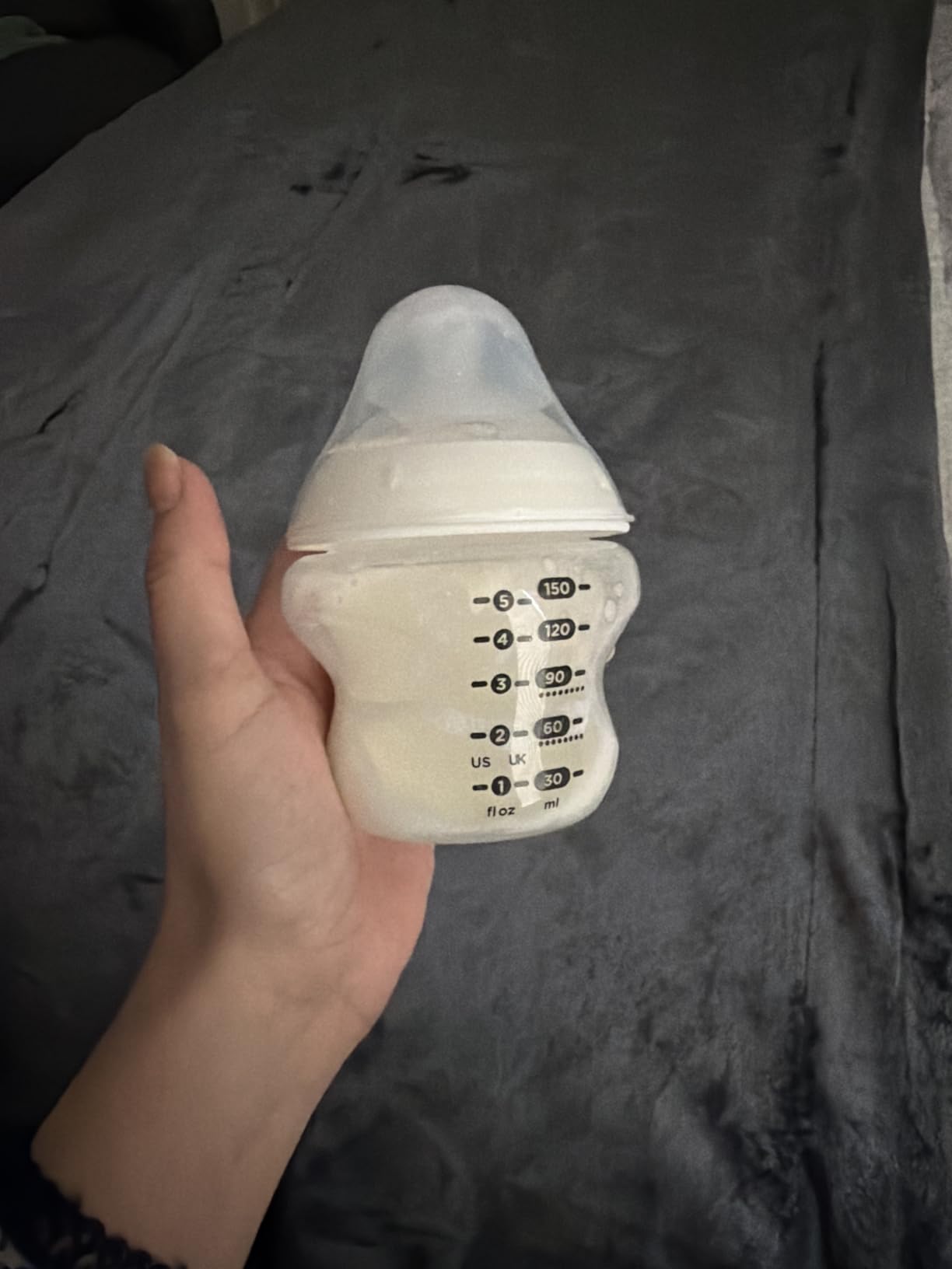 Tommee Tippee Natural Start Anti-Colic 5 oz BPA Free Baby Bottles, 0+ Months, Slow Flow Breast-Like Nipple, Self Sterilizing, Designed for Seamless Transition Between Bottle and Breast, Pack of 4 customer photo 1