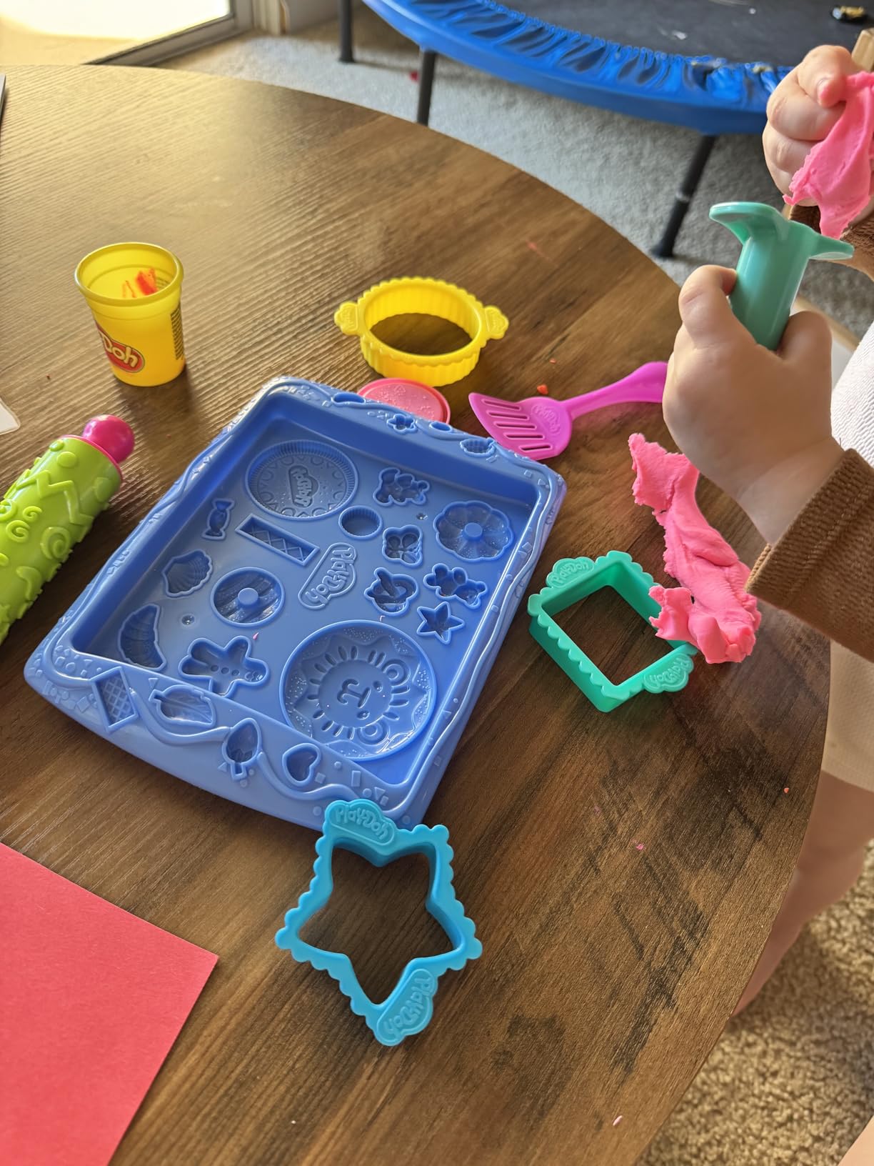 Play-Doh Kitchen Creations Cookie Creations Playset, Kids Arts & Crafts Set, Preschool Play Food Toys, Easter Gifts for Girls & Boys, Ages 3+ (Amazon Exclusive) customer photo 2
