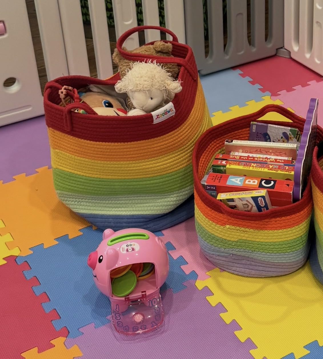 Fisher-Price Baby & Toddler Toy Laugh & Learn Smart Stages Piggy Bank with Educational Songs & Phrases for Infants Ages 6+ Months (Amazon Exclusive) customer photo 1