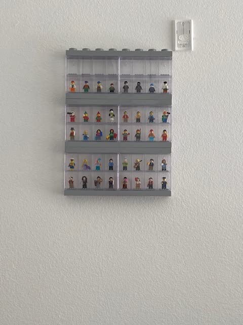 Lego Minifigure Display Case 16 Red, Large customer photo 2