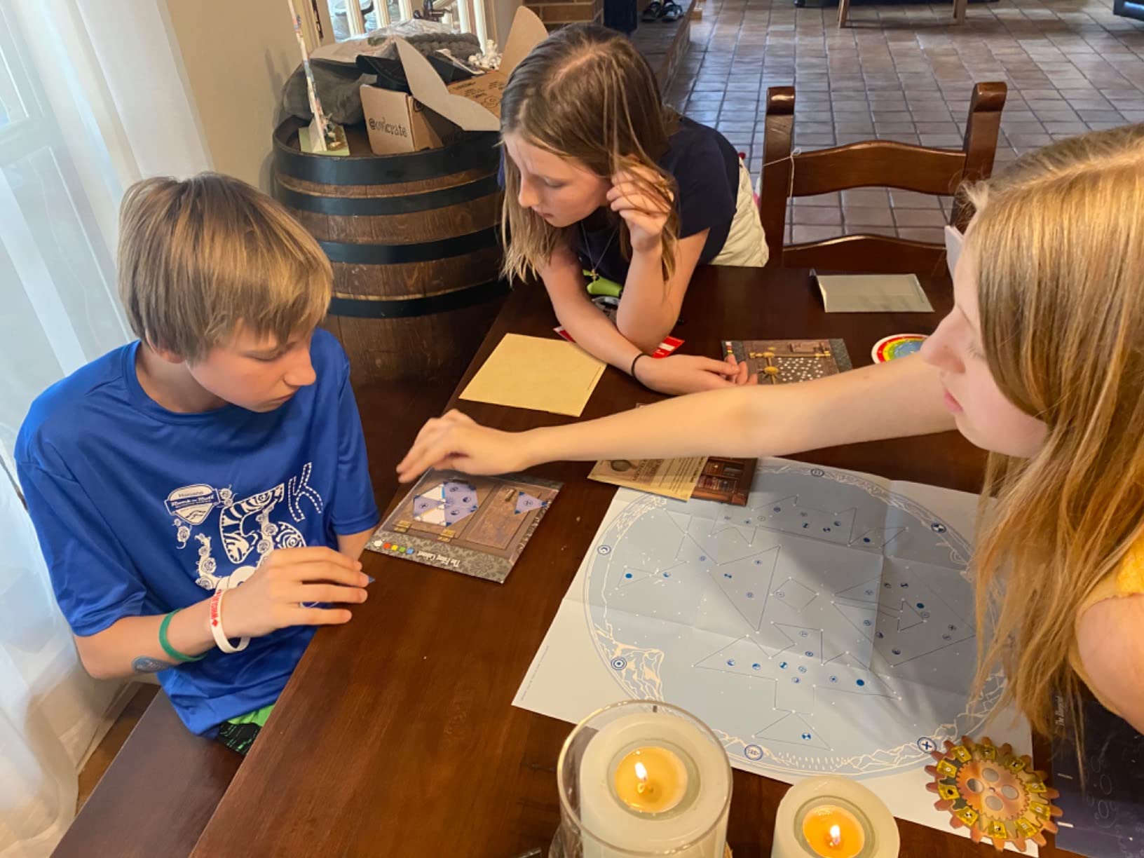 ThinkFun Escape The Room Stargazer's Manor - A Thrilling Escape Room Game in a Box for Ages 10 and Up | Enhances Logical Reasoning | Perfect for Family Game Night | Ideal Gift for Puzzle Lovers customer photo 1