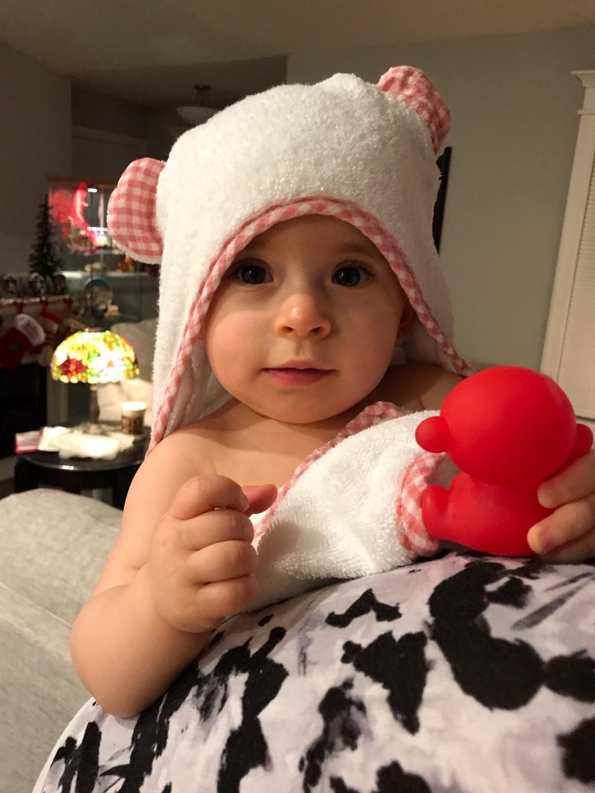 Channing & Yates Premium Organic Baby Towel Set - Soft Viscose Bamboo Hooded Towel & Washcloth - Girl & Boy Bath Essentials (Beige/White) customer photo 2