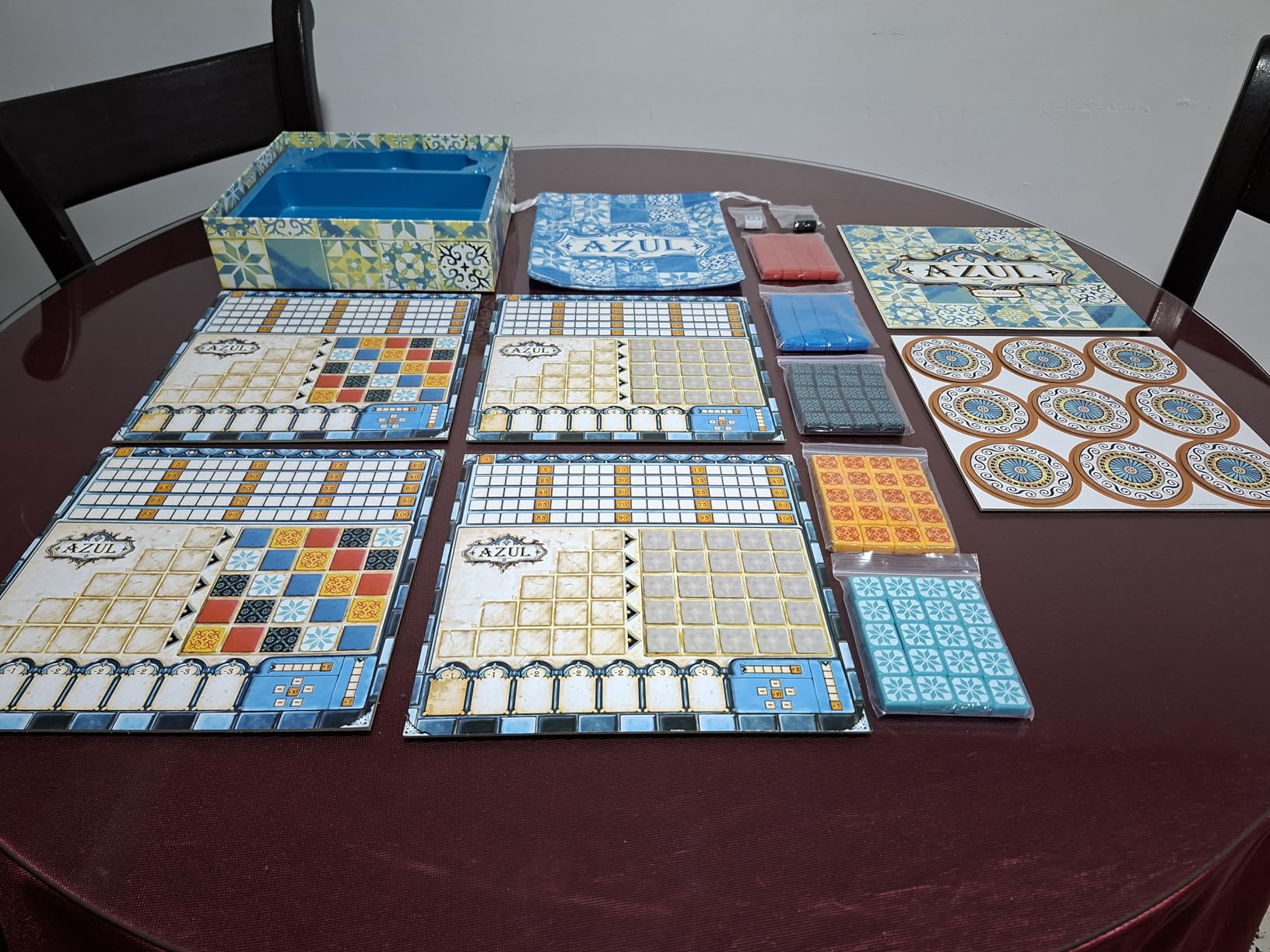 Azul Board Game - Tile Placement & Mosaic Art Adult Board Games, Award-Winning Strategy for Adults & Families, 2-4 Players Ages 8+, 30-45 Minute Playtime customer photo 2