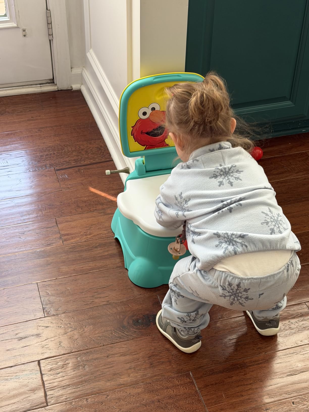 Sesame Street Elmo Hooray 3-in-1 Potty Training Toilet Seat and Step Stool, Easy to Clean Design with Flush Handle and Sounds, Portable and Great for Travel, Perfect for Toddler Boys and Girls 1-3 customer photo 1