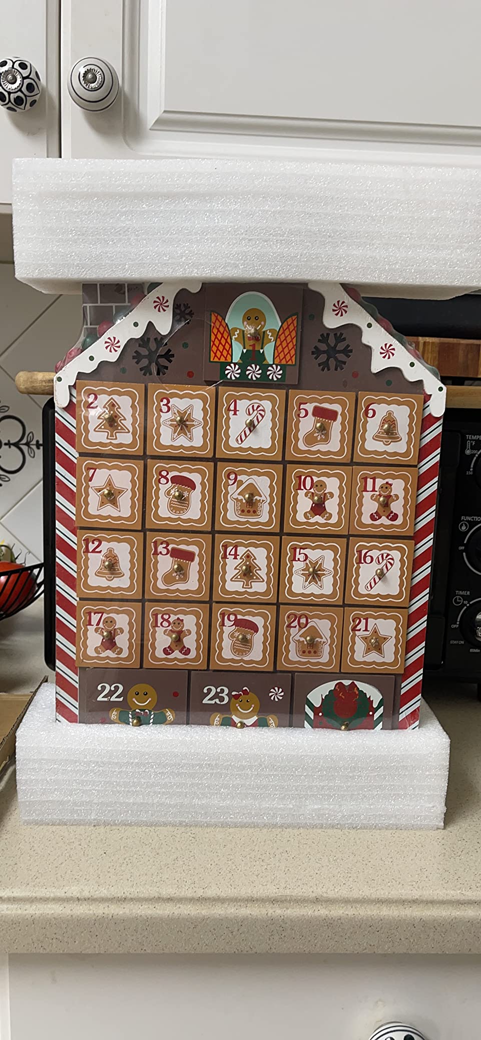 BRUBAKER Reusable Wooden Advent Calendar to Fill - Gingerbread House with LED Lighting - DIY Christmas Calendar 10.31 x 17.72 x 2.17 inches customer photo 2