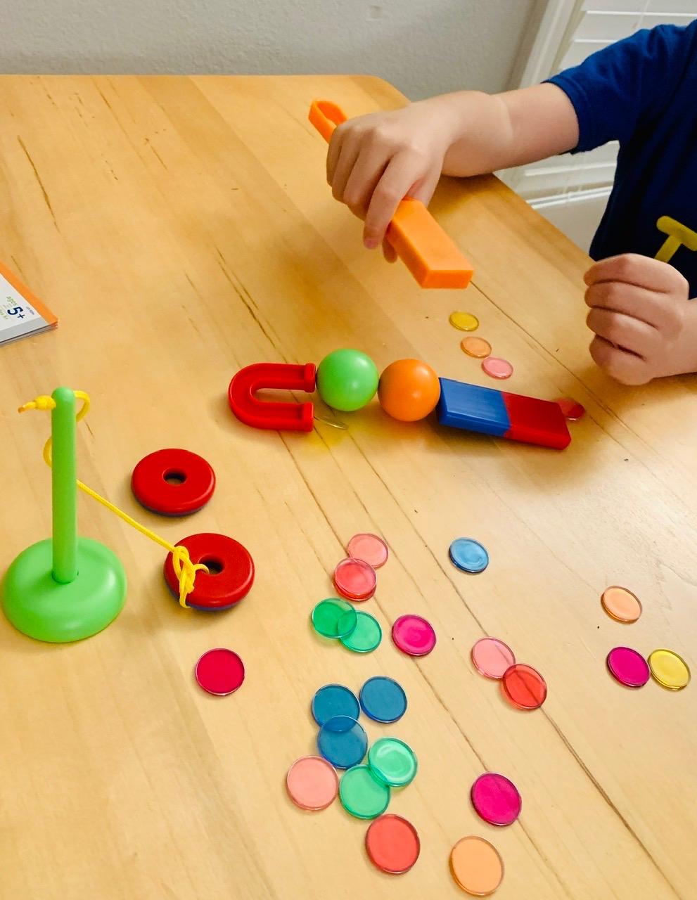 Learning Resources STEM Explorers Magnet Movers - Science For Kids Sensory Bin, Critical Thinking, Fine Motor Toys, Classroom Math Supplies, Homeschool Crafts, Educational Games customer photo 1