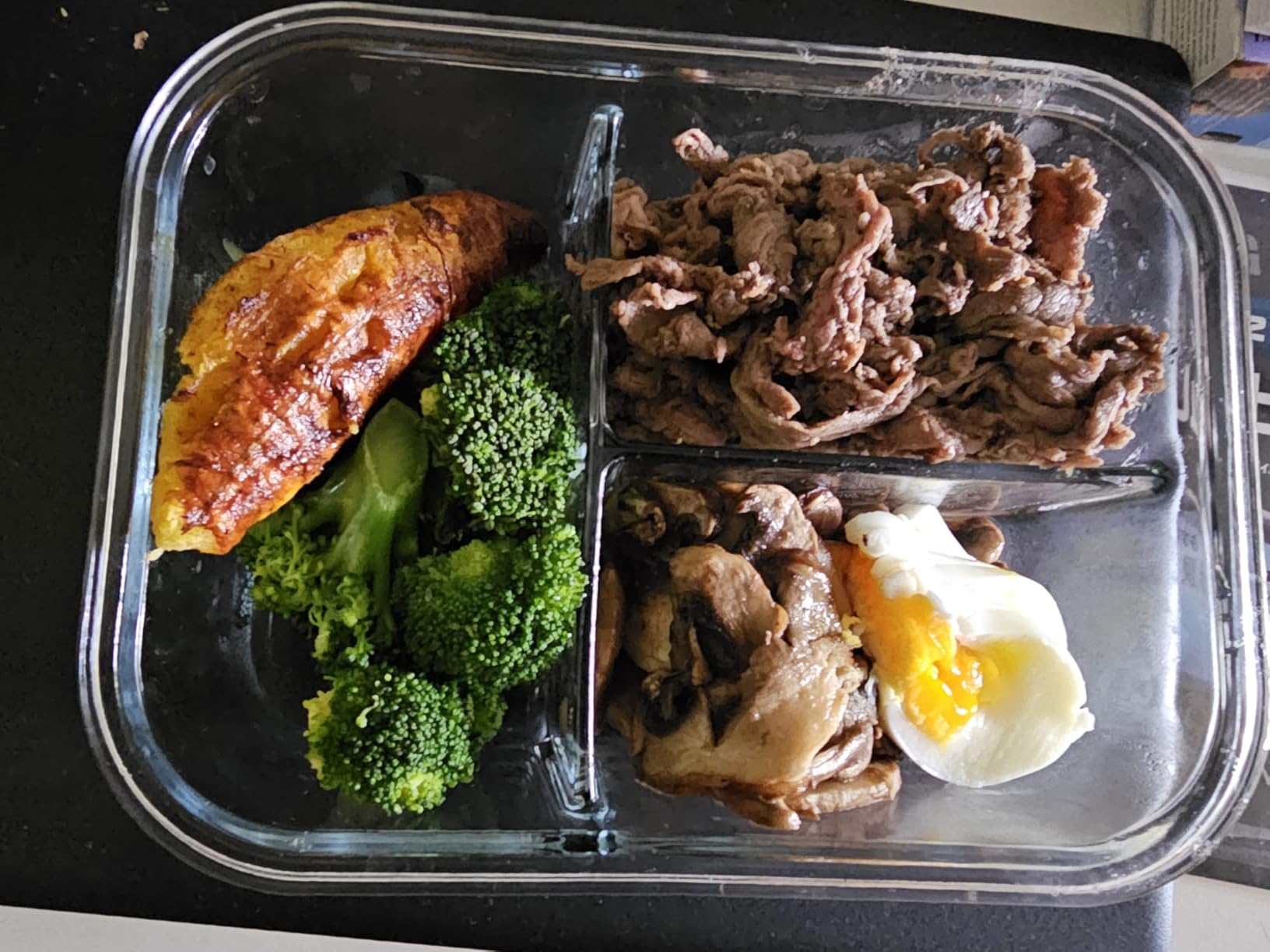 M MCIRCO [5-Pack, 36 oz] Glass Meal Prep Containers 3 Compartment with Lids, Glass Lunch Containers,Food Prep Lunch Box,Bento Box,Microwave, Oven, Freezer, Dishwasher (4.5 Cups) customer photo 2