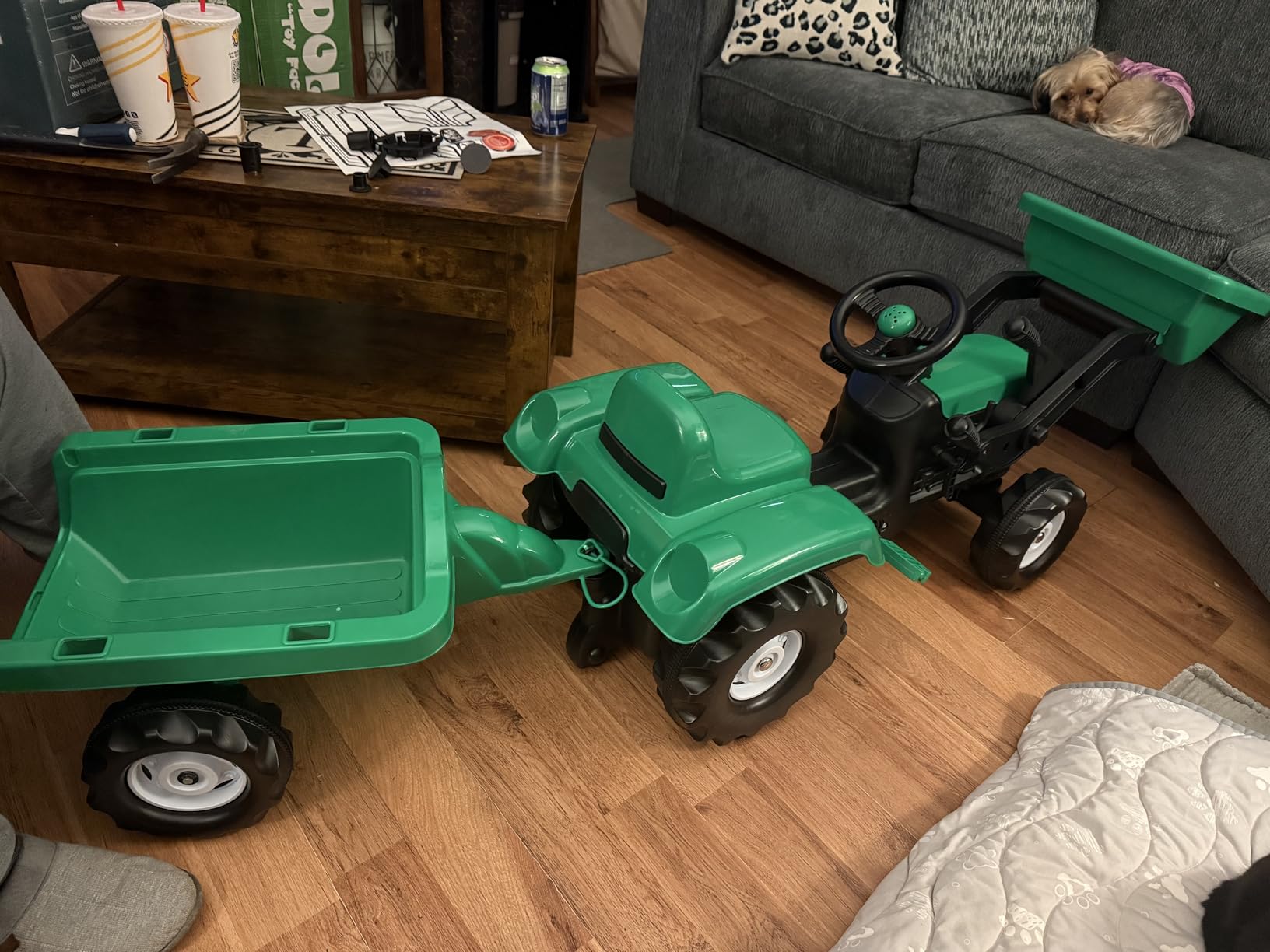 DOLU Pedal Operated Ride On Tractor for Kids with Full Ranchero Trailer, Indoor Outdoor Toy Vehicle with Front Loader & Hauling Trailer for Ages 3-6 customer photo 1
