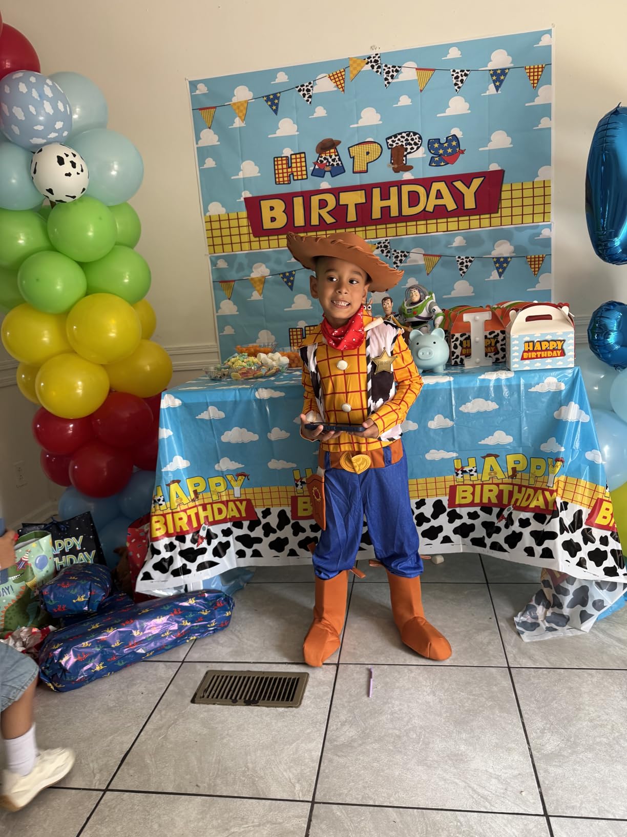 Woody Costume, Official Disney Pixar Toy Story 4 Deluxe Boys Costume customer photo 2