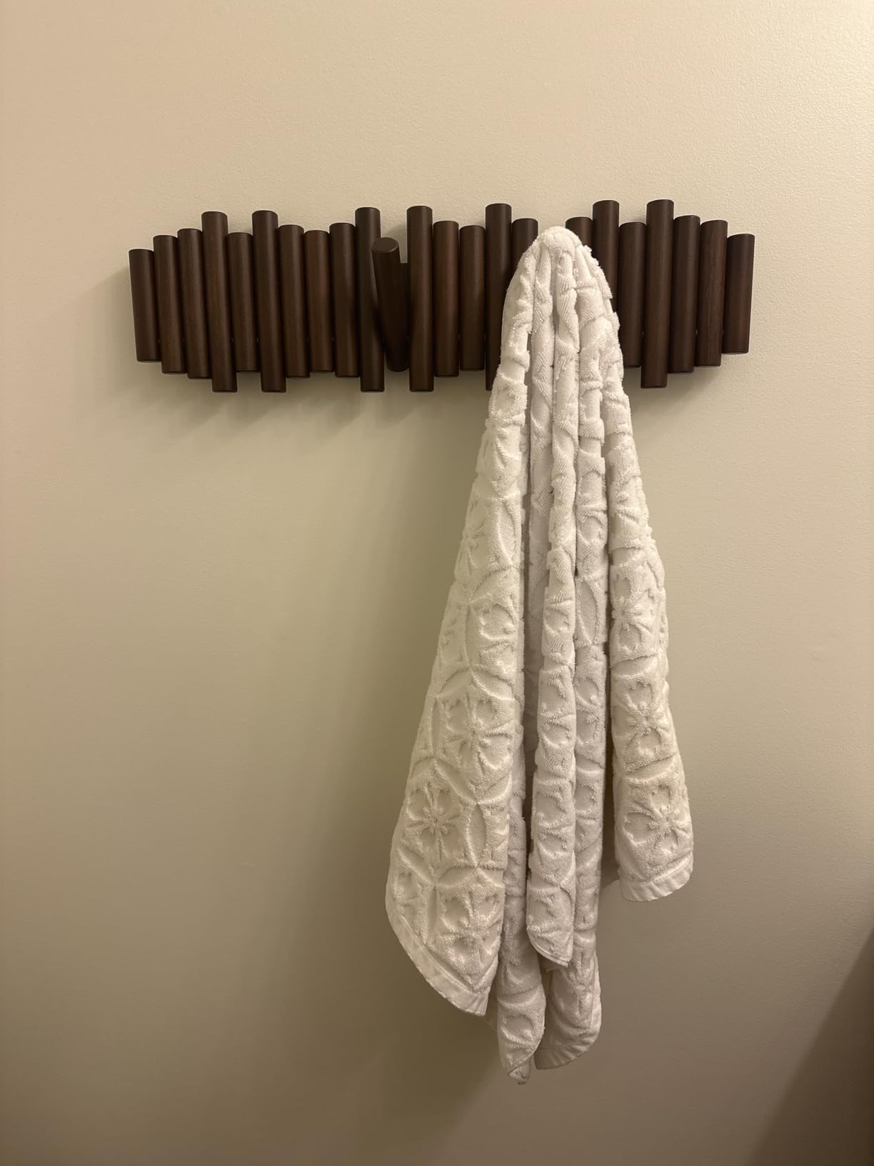 Umbra Picket Coat Rack Wall Mount - 5 Flip-Down Wood Coat Hooks, Modern and Functional Storage, Easy Install Wall Hooks, Natural customer photo 1