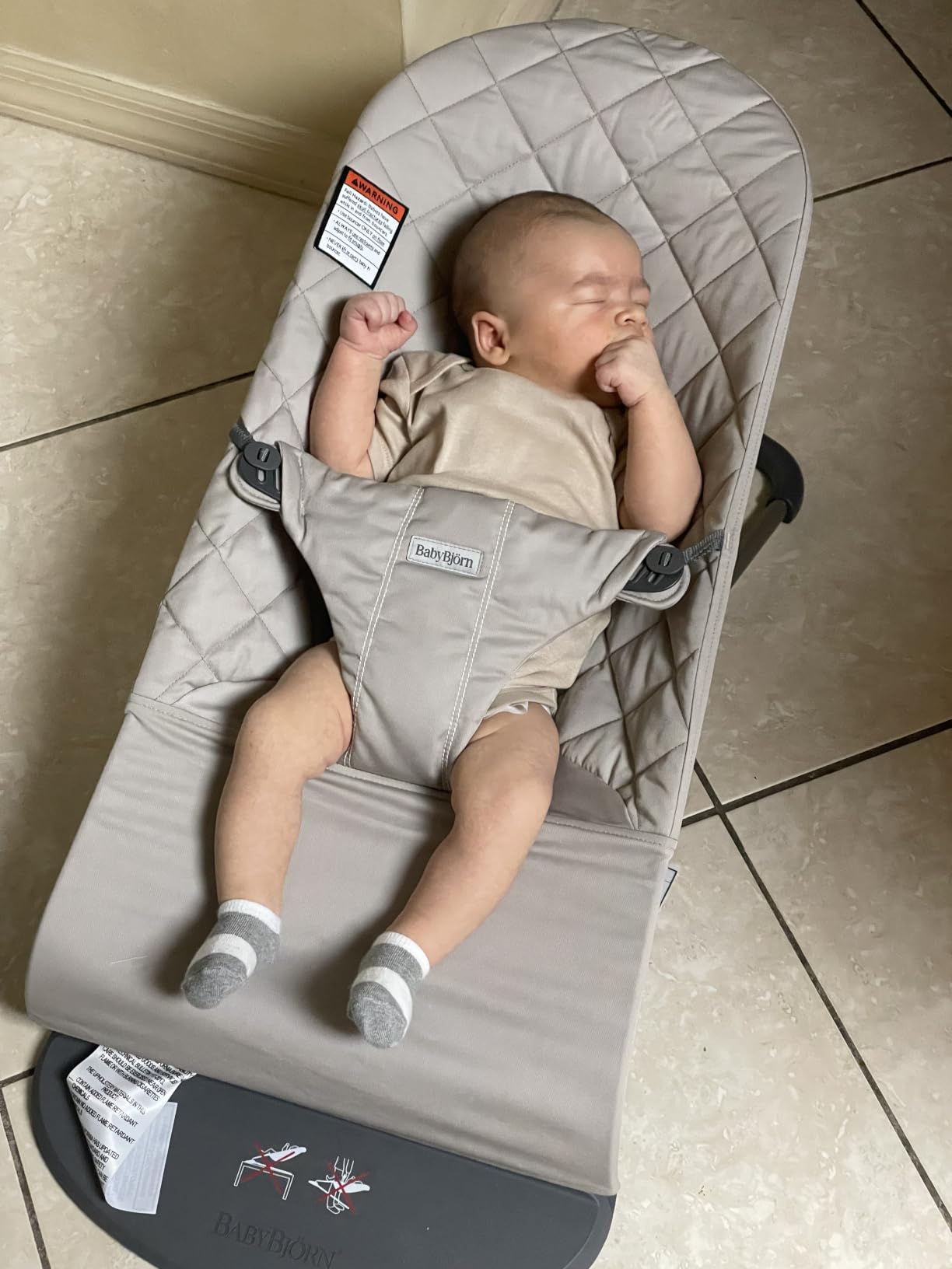 BabyBjorn Bouncer Bliss, Light Gray, 3D Jersey | 2-in-1 Adjustable Baby Bouncer Seat and Toddler Chair, Newborn to Toddler (8-29 lbs), 4 Positions, Lightweight & Portable customer photo 1