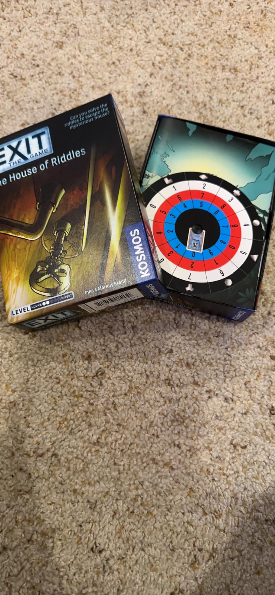 The House of Riddles | Exit: The Game - A Kosmos Game from Thames & Kosmos | Family-Friendly, Card-Based At-Home Escape Room Experience for 1 To 4 Players, Ages 10+ customer photo 2