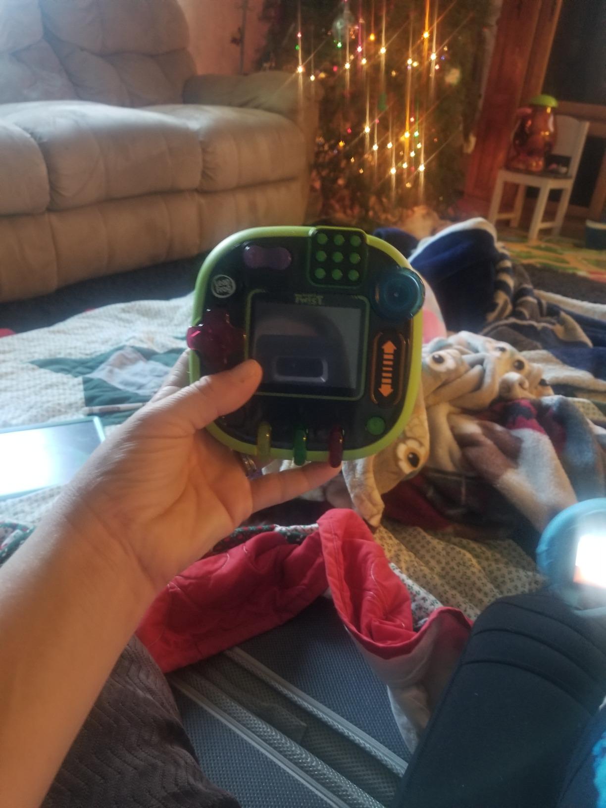 LeapFrog RockIt Twist Handheld Learning Game System, Purple customer photo 1