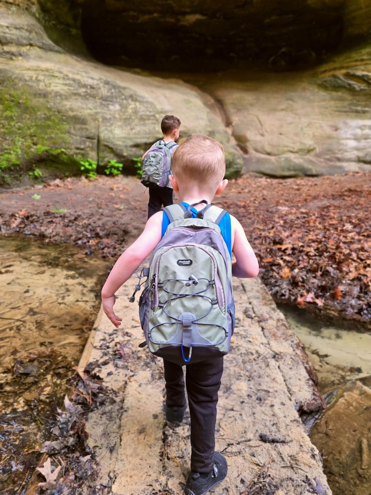 Bseash 10L Small Hiking Backpack for Kids Ages 3-6 Girls Boys Under 4 feet customer photo 1