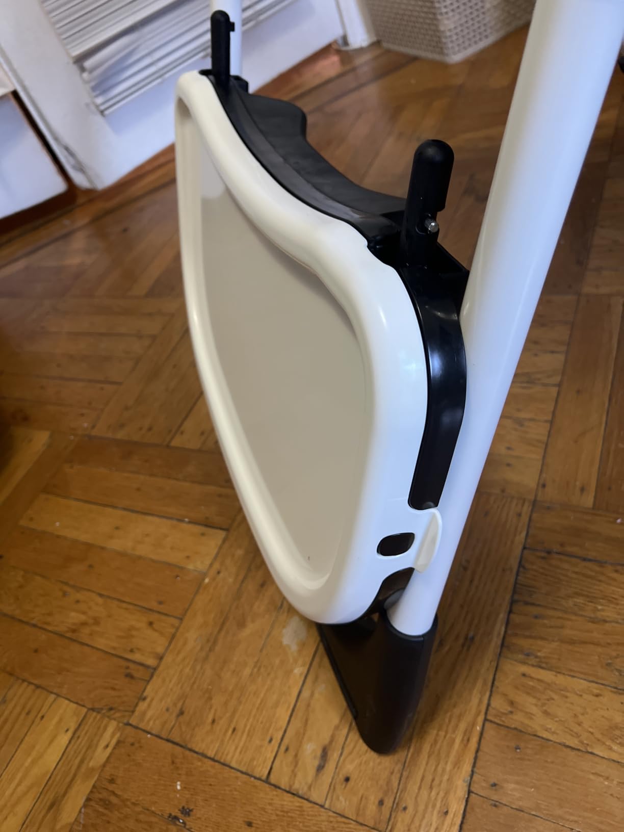 INFANS High Chair for Babies & Toddlers, Foldable Highchair with Multiple Adjustable Backrest, Footrest and Seat Height, Removable Tray, Detachable PU Leather Cushion, Built-in Rear Wheels (Black) customer photo 2
