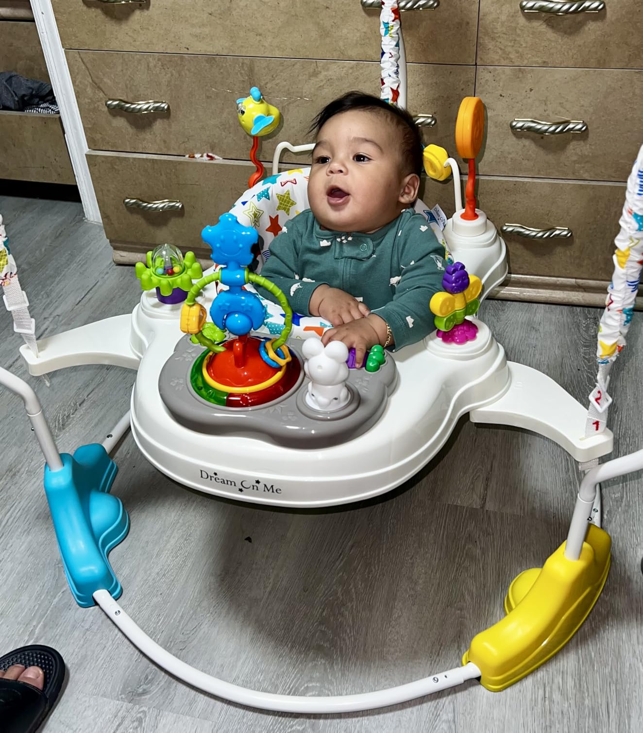 Dream On Me 2-in-1 Baby Activity Center & Bouncer Jumper, 360 Rotating Seat, 3-Height Adjustable, 12 Melodies with Lights & Interactive Toys, Promotes Early Development - Star Print customer photo 1