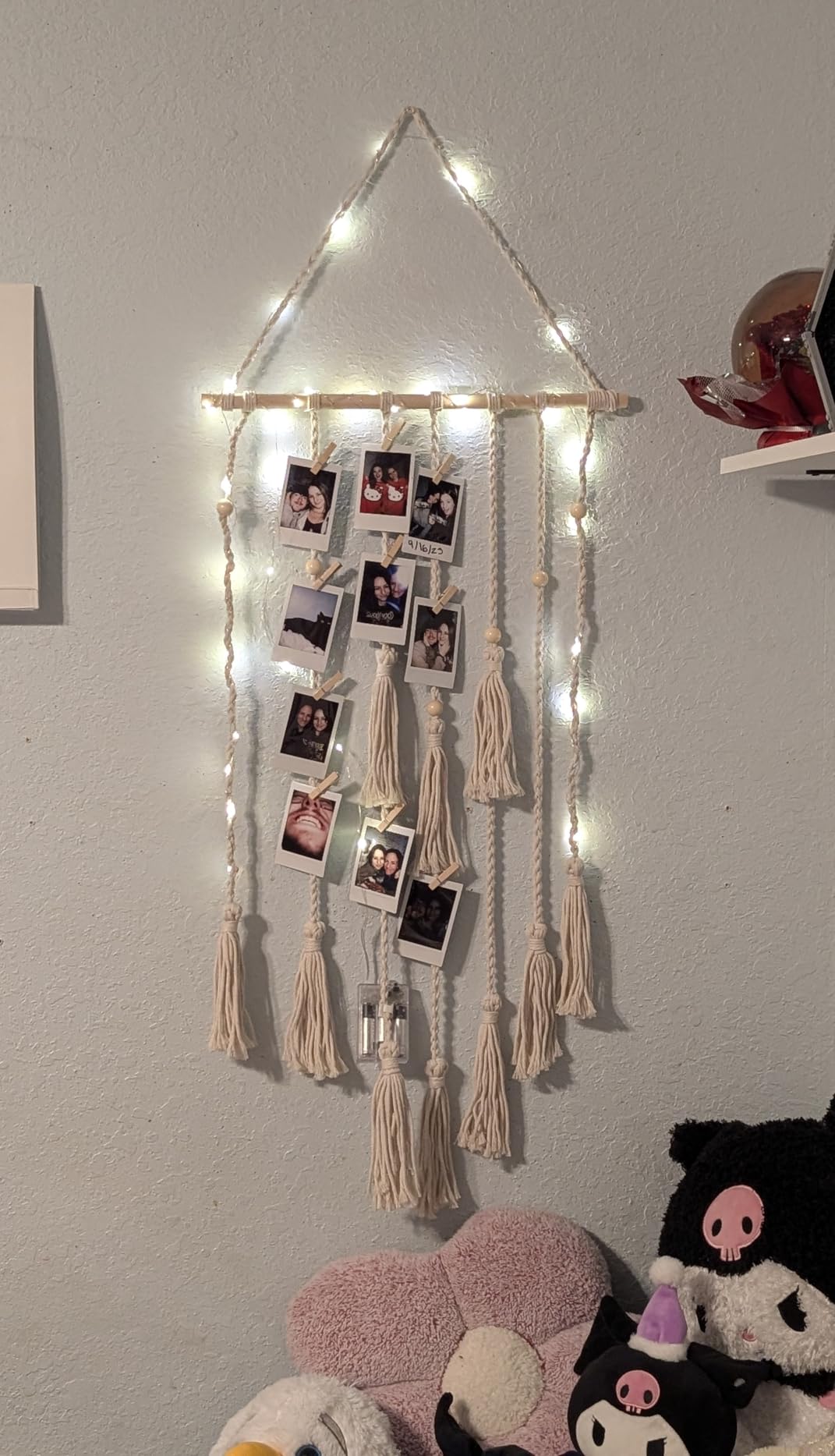 Homecor Hanging Photo Display Wall Decor, Macrame Wall Hanging Boho Room Bedroom Decor, Picture Frame Collage Board with Light 30 Clip, Christmas Teenage Teen Girl Gifts Ages 10 11 12 13 14 Years Old customer photo 1