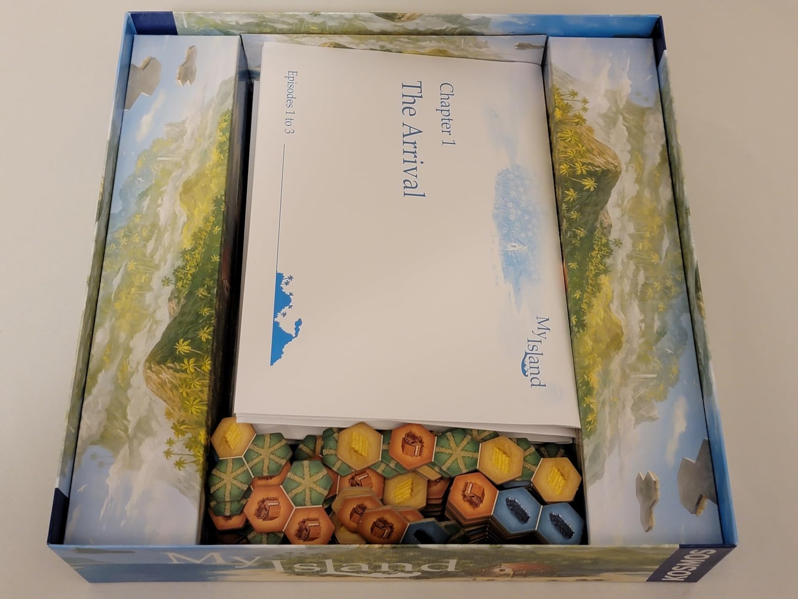 Thames & Kosmos My City | Family – Friendly | Legacy Board Game | Kosmos Games | 2 to 4 Players | Ages 10 and Up | Award Winning Designer Reiner Knizia , Blue customer photo 1