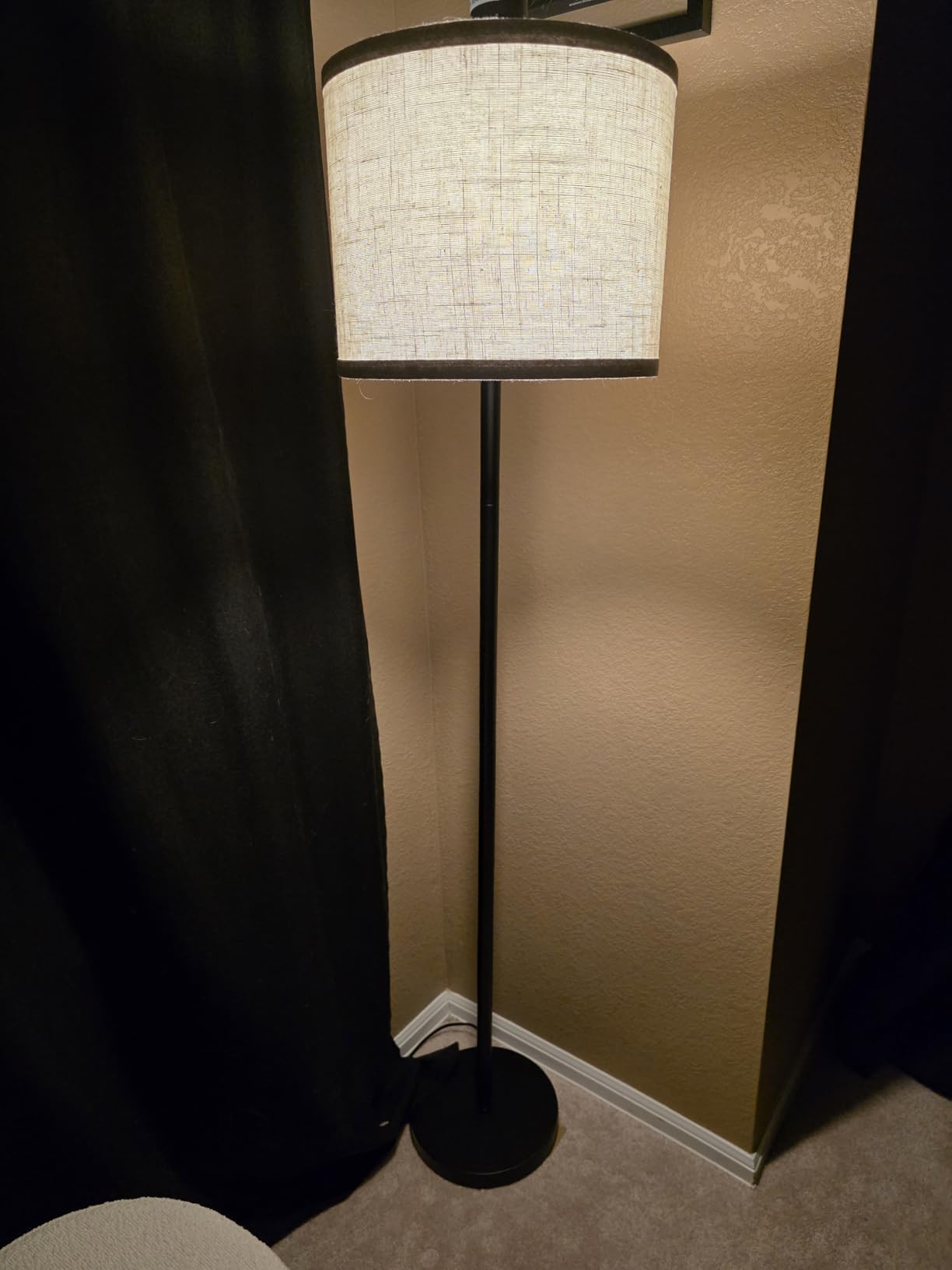 ROTTOGOON Floor Lamp for Living Room with 3 Color Temperatures LED Bulb, Standing Lamp Tall Industrial Floor Lamp Reading for Bedroom, Office (9W LED Bulb, Beige Lampshade Included) - Black customer photo 1