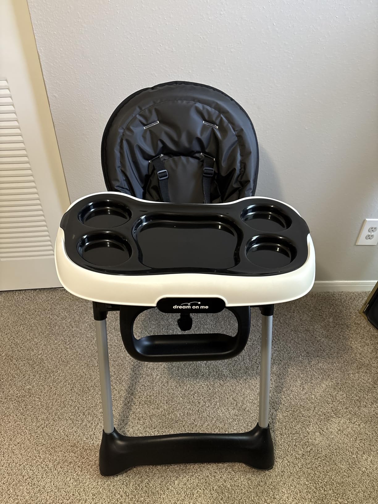 Dream On Me Solid Times High Chair for Babies and Toddlers in Grey, Multiple Recline and Height Positions, Lightweight Portable Baby High Chair, 5 point Safety Harness, Easy to Clean Surface customer photo 1