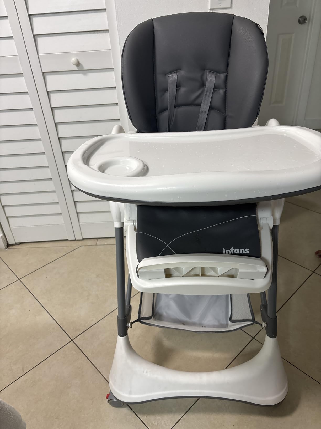 INFANS High Chair with One-Hand Removable Tray, 4 Lockable Wheels & Large Storage Basket - Multi-Adjustable Height, Recline & Footrest, Removable Cushion, Foldable for Baby, Infant Toddler customer photo 1