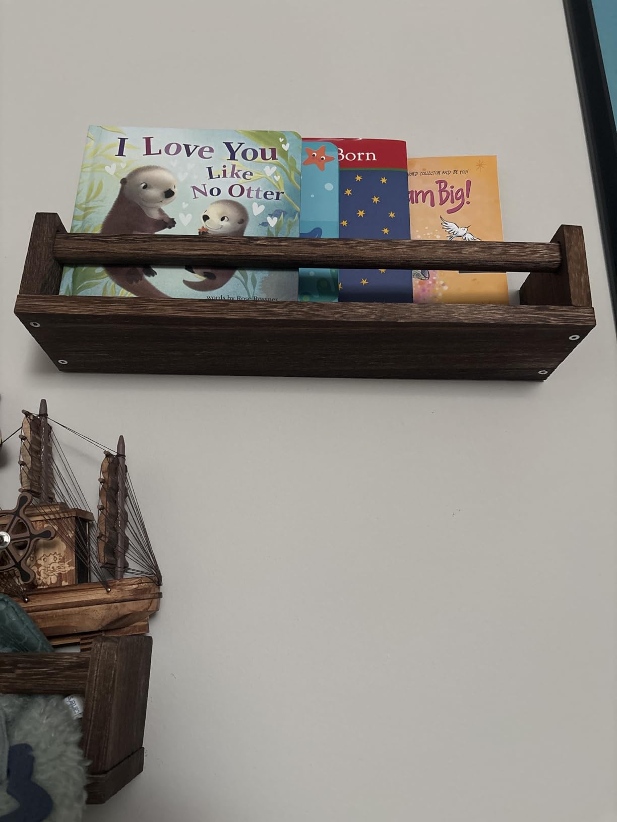 JORIKCHUO Nursery Book Shelves, Set of 2 Wood Floating Book Shelves for Kids Room, Kitchen Spice Rack, or Rustic Wall Mounted Shelves for Farmhouse Bathroom Decor (Natural Wood) customer photo 2