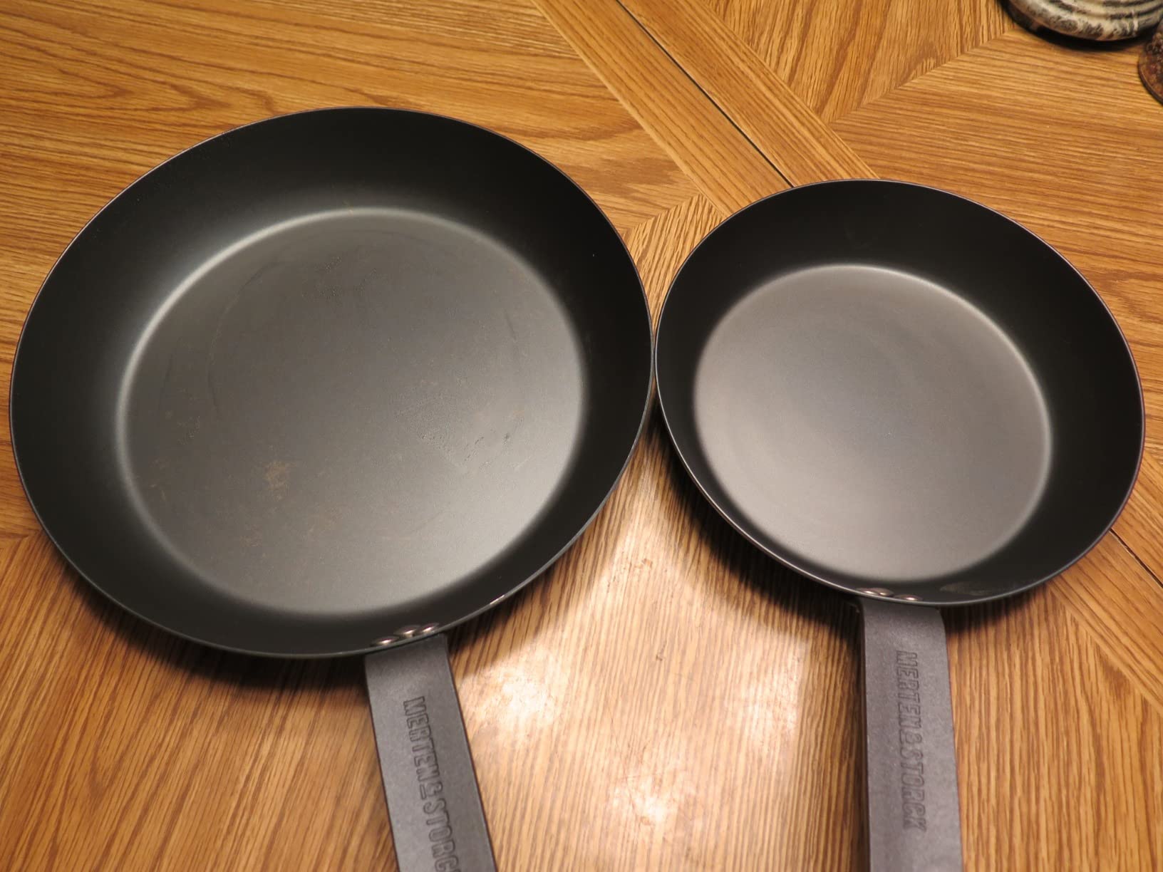 Merten & Storck Pre-Seasoned Carbon Steel 8