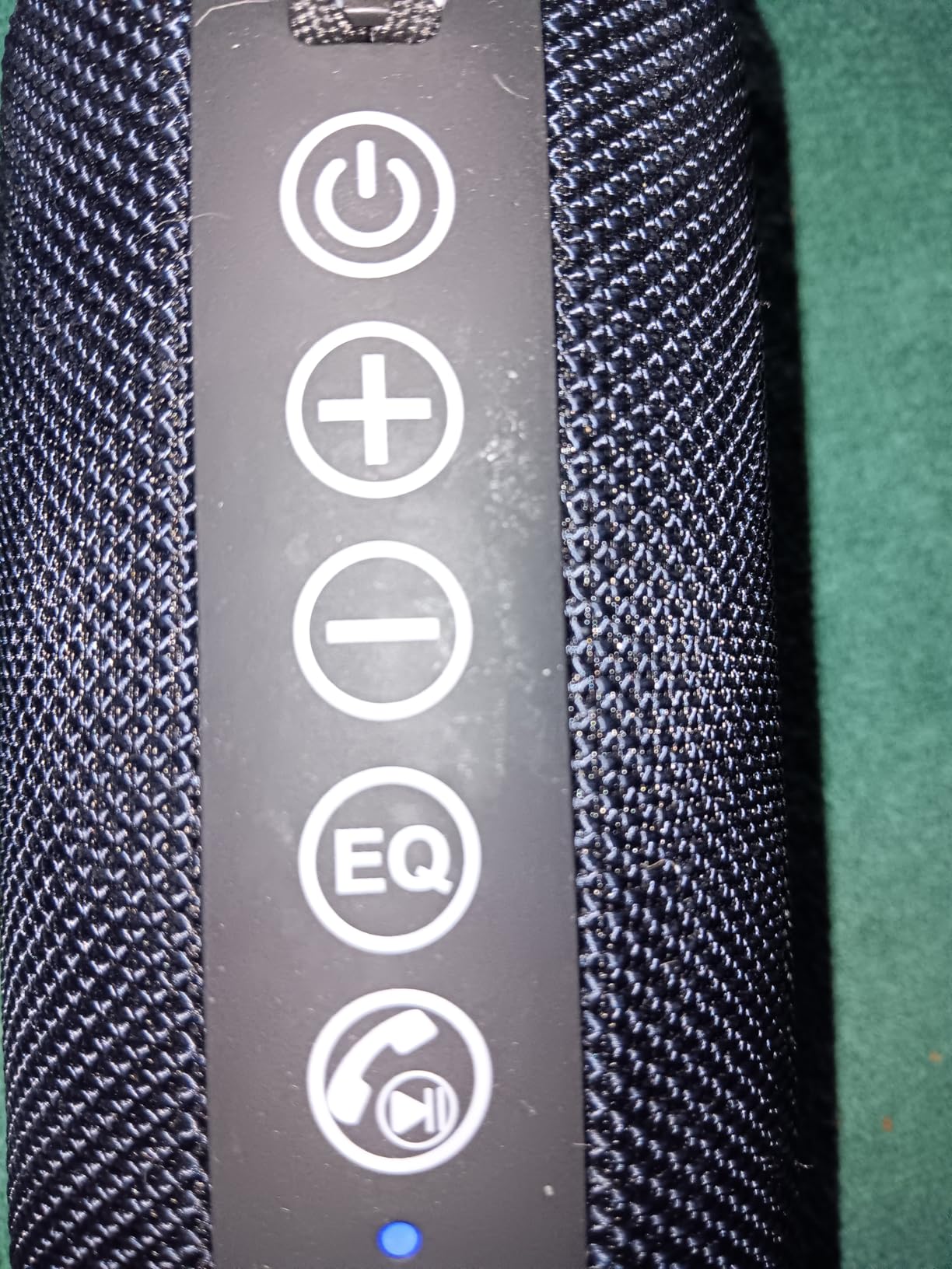 Ortizan Portable Bluetooth Speaker, IPX7 Waterproof, Wireless, Big Sound and Deep Bass, TWS Pairing, 30Hrs of Playtime, Birthday Gifts customer photo 2