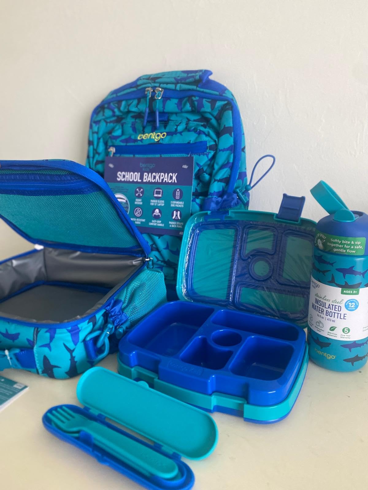 Bentgo Kids Lunch Bag - Durable, Double-Insulated Lunch Bag for Kids 3+; Holds Lunch Box, Water Bottle, & Snacks; Easy-Clean Water-Resistant Fabric & Multiple Zippered Pockets (Dinosaur) customer photo 1