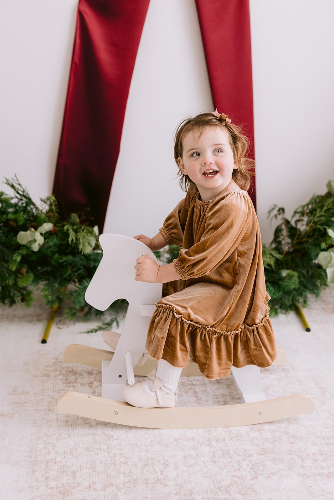 Qaba Wooden Rocking Horse Toddler Baby Ride-on Toys for Kids 1-3 Years with Classic Design & Solid Workmanship, White customer photo 1