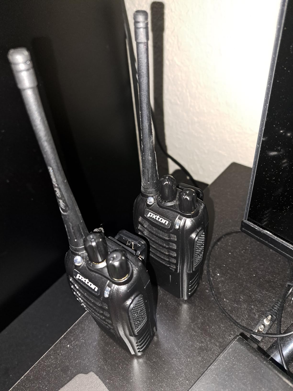pxton Walkie Talkies Rechargeable Long Range Two-Way Radios with Earpieces, UHF Handheld Transceiver Walky Talky with Flashlight Li-ion Battery and Charger (2 Pack) customer photo 2