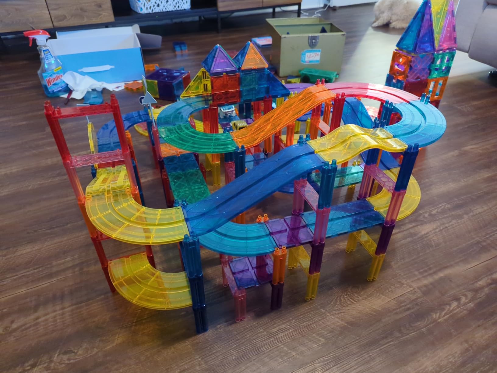PicassoTiles 150 Piece Race Car Track Building Block Educational Toy Set Magnet Tile Magnetic Blocks Playset 4 Cars Early STEM Learning Construction Kit Hand-Eye Fine Motor Skill Brain Training PTR150 customer photo 1