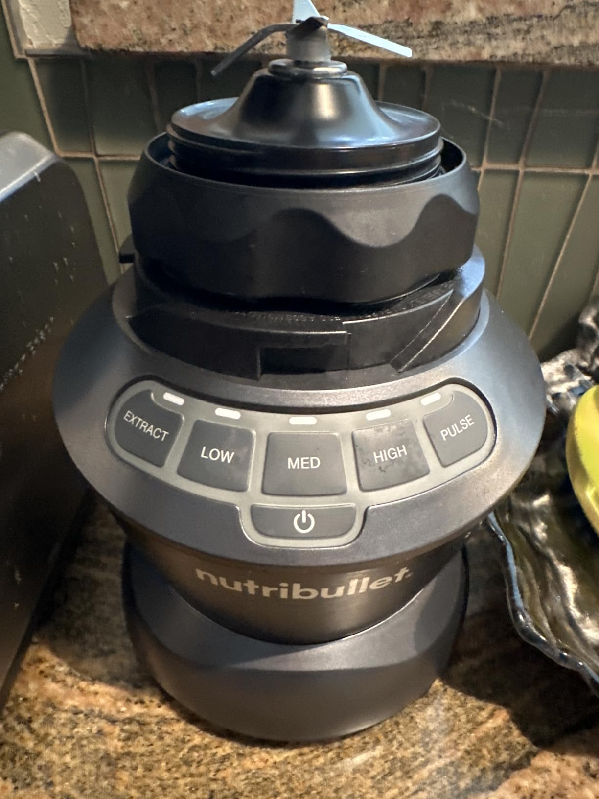 nutribullet Countertop Blender for Shakes, Smoothies, Food Prep, and Frozen Blending, 64 Ounces, 1200 Watt, Dark Gray NBF50400 customer photo 1