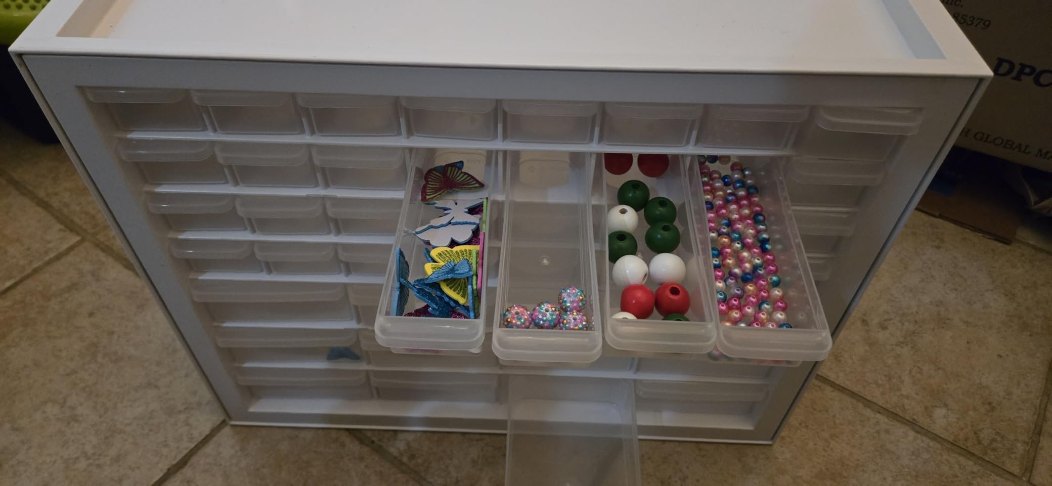 IRIS USA 26-Drawer Teacher Toolbox, Made in USA, Stackable Plastic Storage Drawers for Crafts, Stickers, Crayons, Markers, Beads, Hardware, Building Bricks, Organizer Cabinet, Garage Storage, Black customer photo 1
