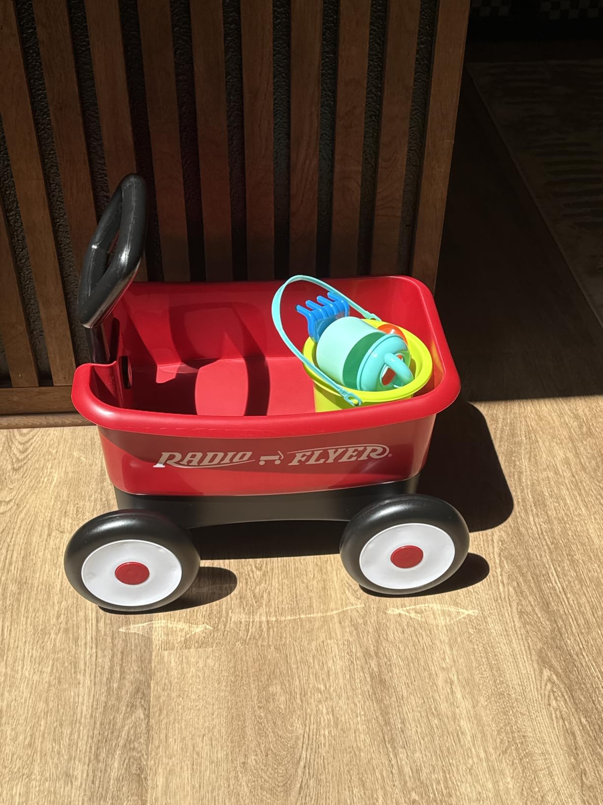 Radio Flyer Push & Pull Walker Wagon with Teddy Bear, Red, for Kids 1-4 Years Old, Locking Handle for Stability, Baby Push Walker Converts to Pull Wagon, for Indoor & Outdoor Play, Amazon Exclusive customer photo 2