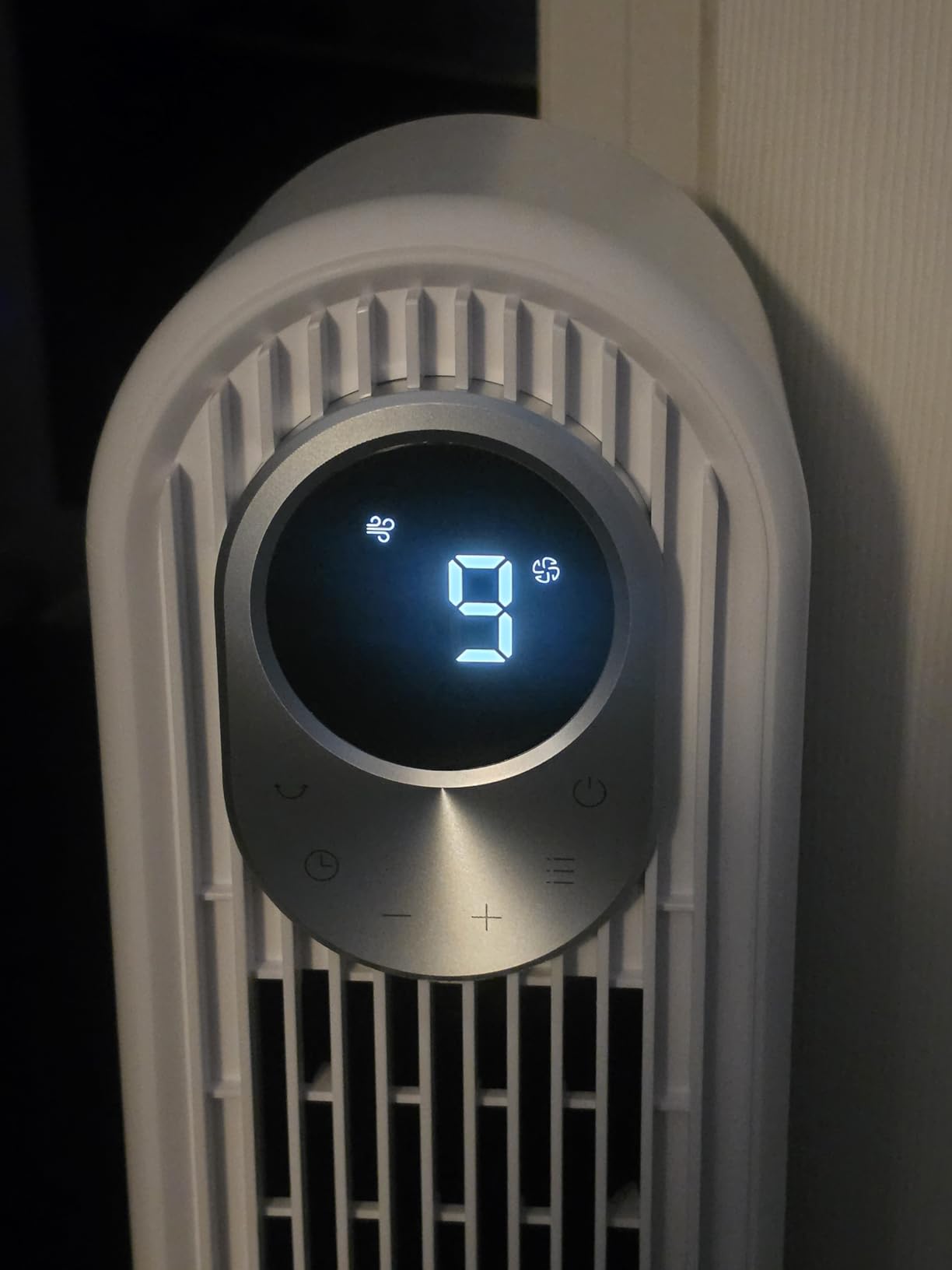 DREO Tower Fan for Bedroom, 28 ft/s, 20dB Quiet Oscillating Bladeless Fan with Remote, 9 Speeds, 4 Modes, 12H Timer, LED Display, Standing Floor Fan Powerful for Indoor Home Office Room, 42 Inch customer photo 1